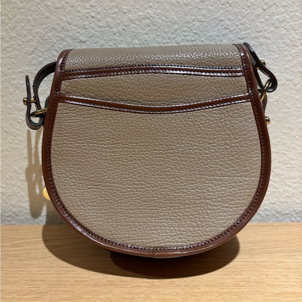 Vintage Dooney and Bourke R750 Saddle - Picture 5 of 8